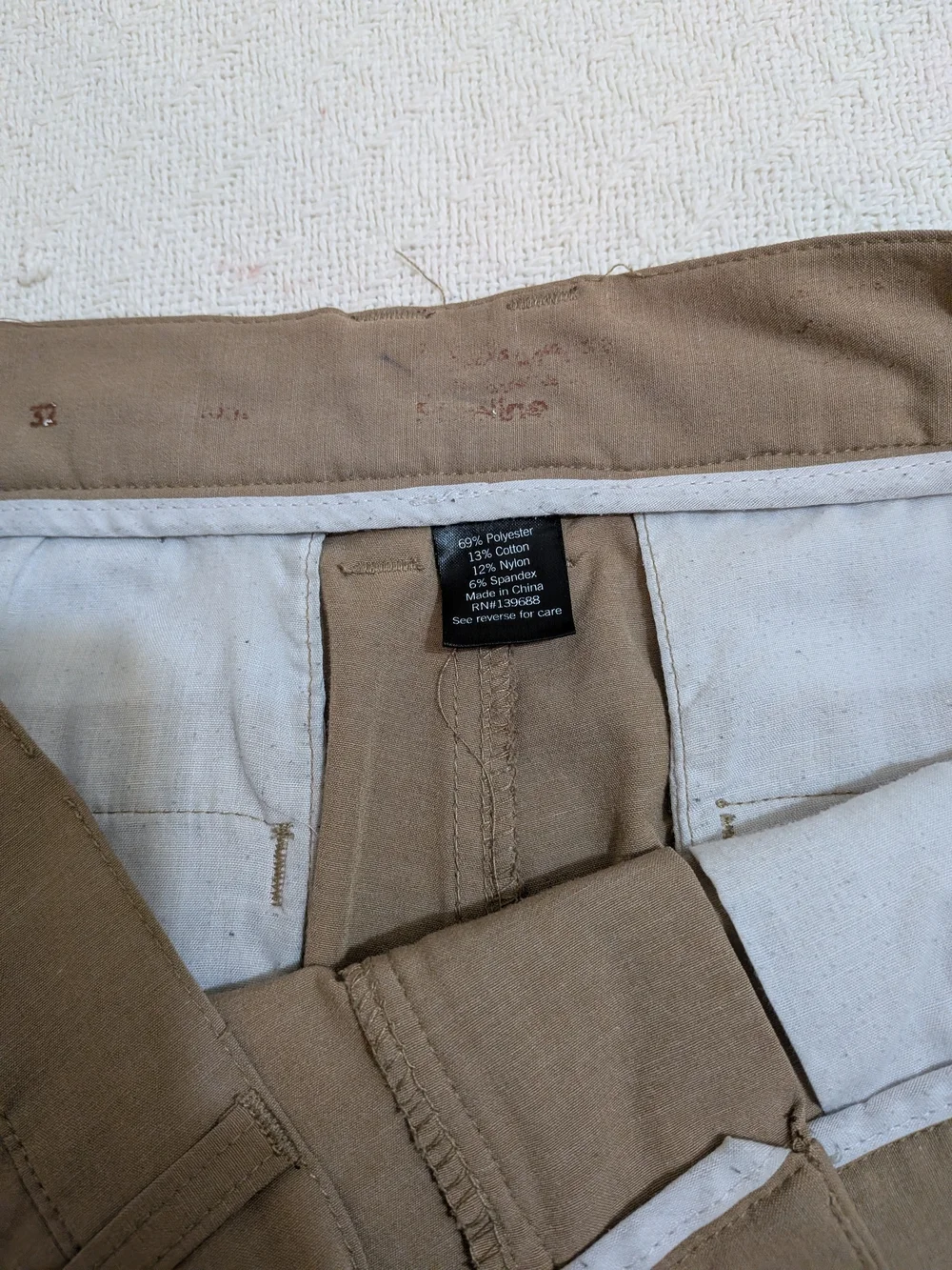Everyday Flat-Front Men's Shorts in Tan